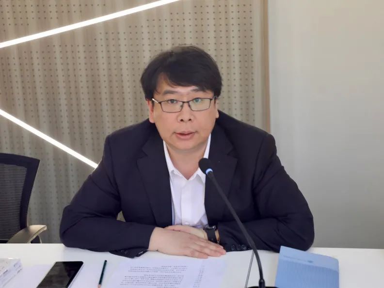 “青年在社会发展中的角色与责任”国际青年座谈会举办